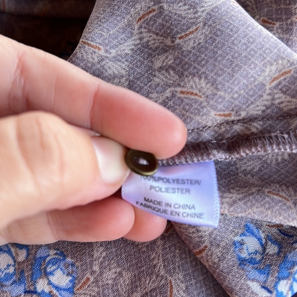 WAYF Floral Tiered Bell Sleeve Blouse - Picture 10 of 11